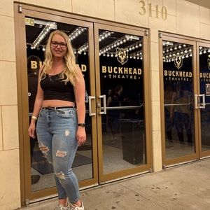 Meet your Posher, Anna